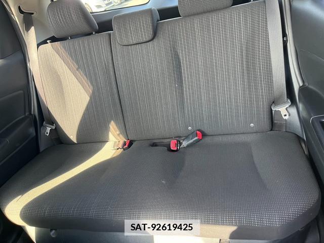 Toyota VITZ 2017-05 7805867-14