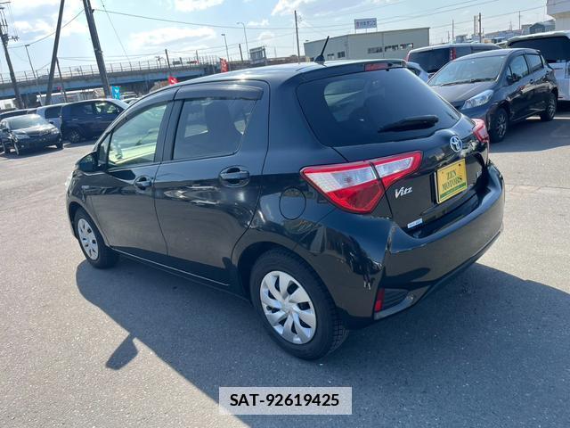 Toyota VITZ 2017-05 7805867-4