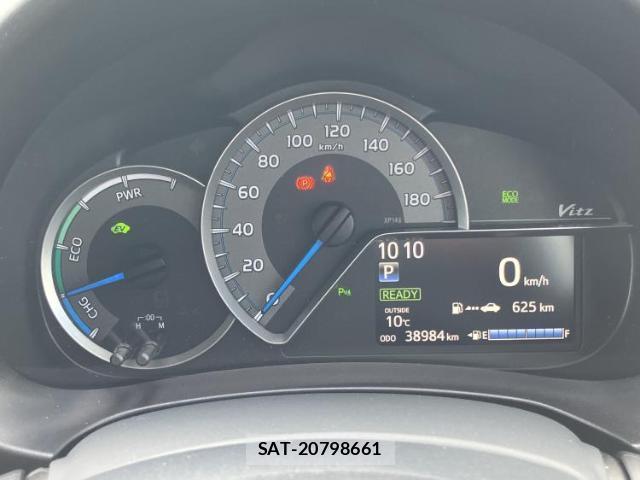 Toyota VITZ 2018-06 7807976-12