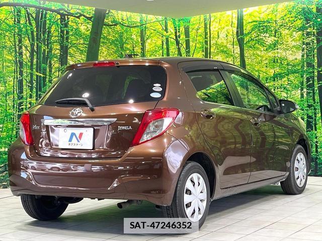 Toyota VITZ 2012-01 7808061-16