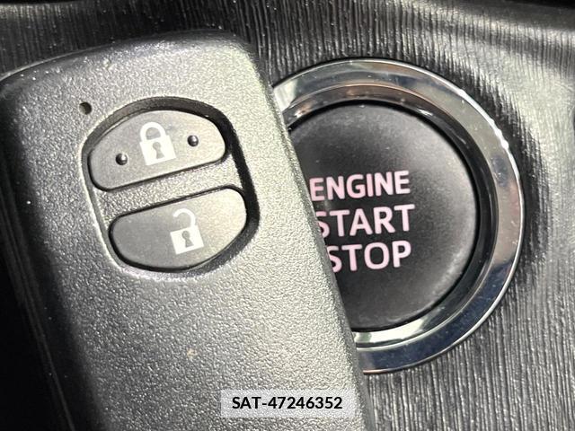 Toyota VITZ 2012-01 7808061-5