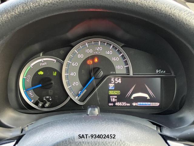 Toyota VITZ 2017-03 7808350-12