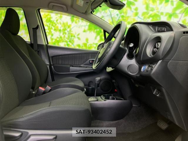Toyota VITZ 2017-03 7808350-3