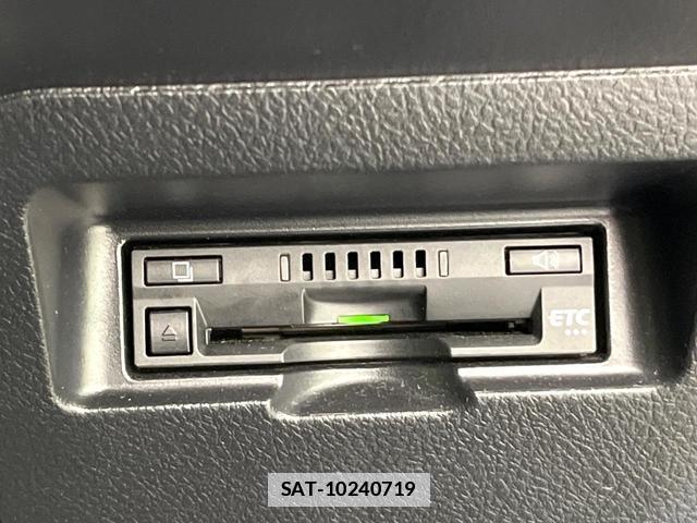 Toyota VITZ 2017-03 7809682-5