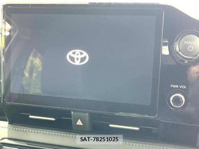 Toyota VOXY 2024-10 7793082-2