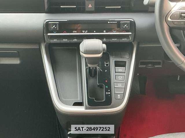 Toyota VOXY 2022-12 7795550-12