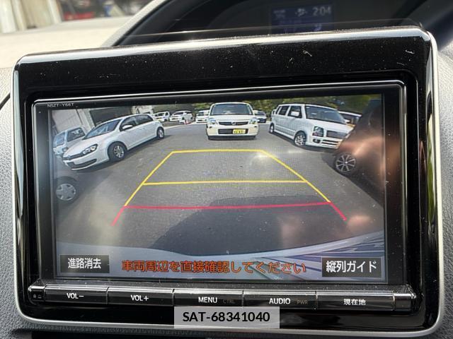 Toyota VOXY 2014-10 7795986-5