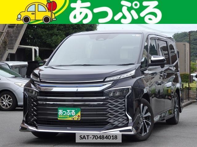 Toyota VOXY 2022-11 7797319-0