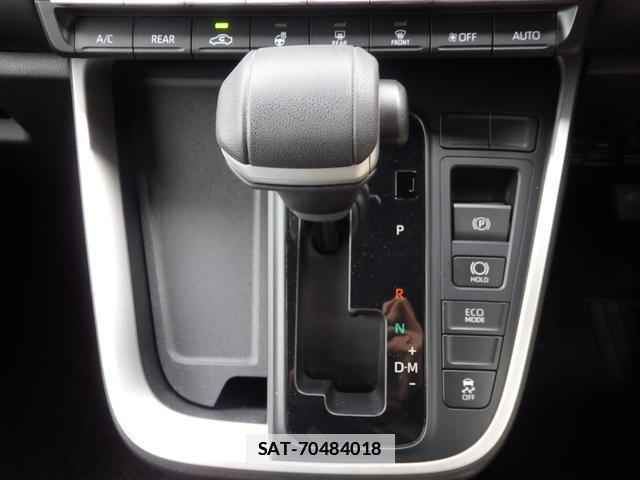 Toyota VOXY 2022-11 7797319-13