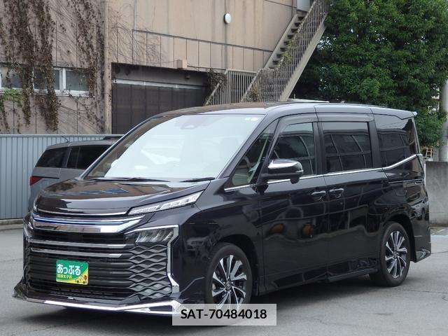 Toyota VOXY 2022-11 7797319-8