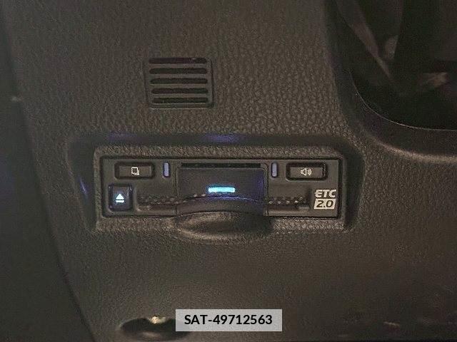Toyota VOXY 2023-07 7797369-7