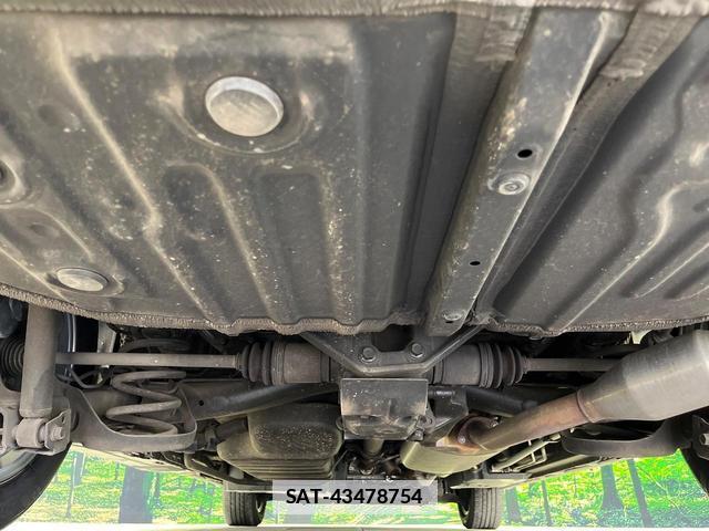Toyota VOXY 2023-07 7797443-18