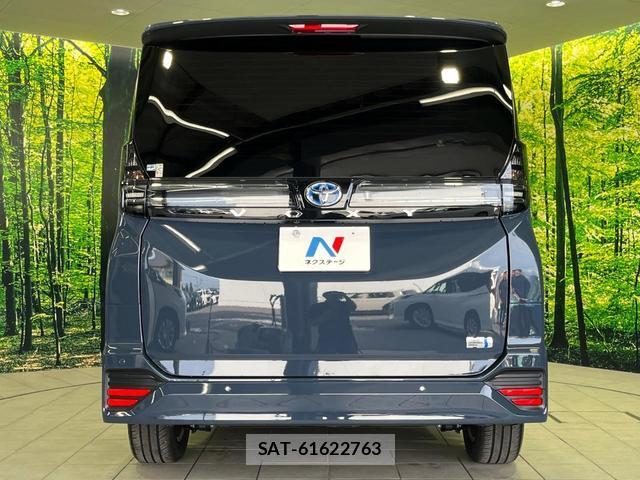 Toyota VOXY 2025-09 7797449-15