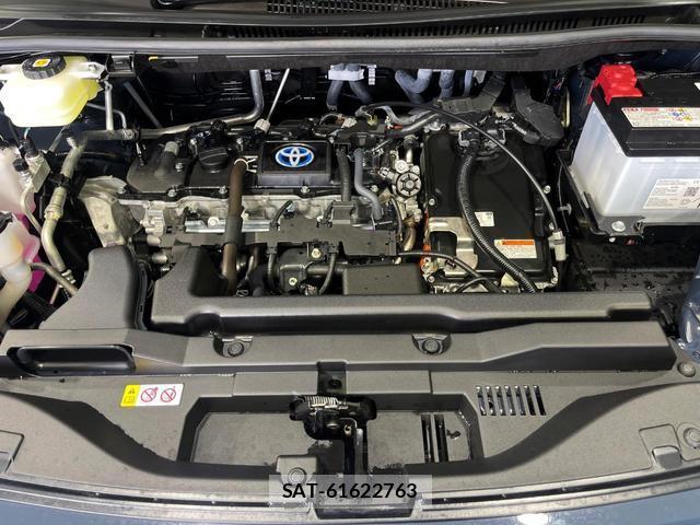 Toyota VOXY 2025-09 7797449-17