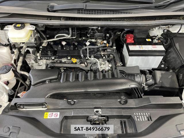 Toyota VOXY 2024-04 7798156-17