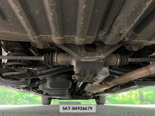 Toyota VOXY 2024-04 7798156-18