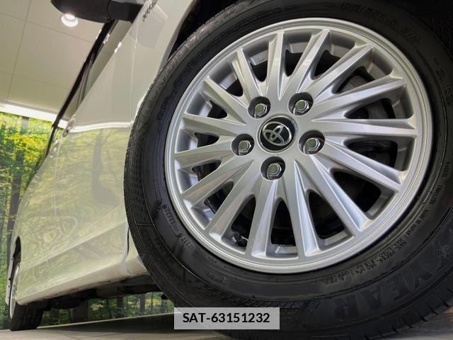Toyota VOXY 2014-07 7798221-12