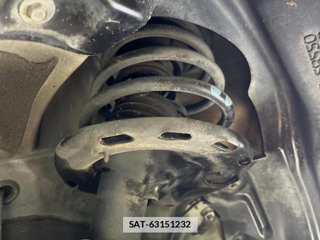 Toyota VOXY 2014-07 7798221-19
