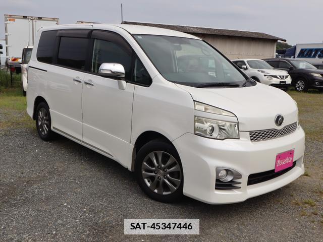 Toyota VOXY 2011-10 7798333-2