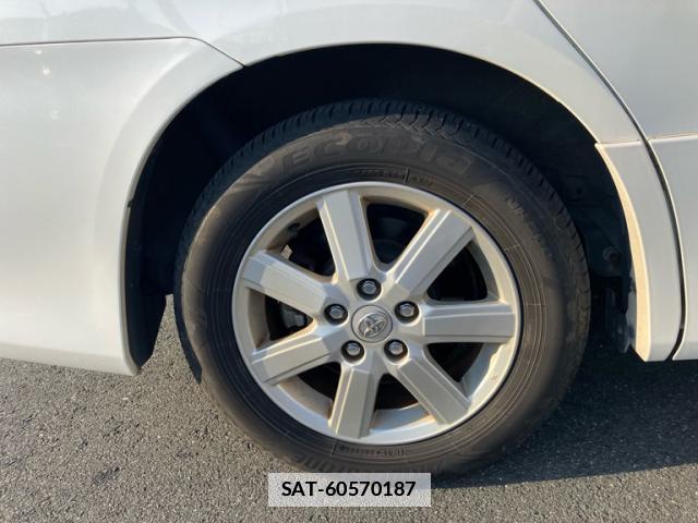 Toyota VOXY 2007-09 7798704-12