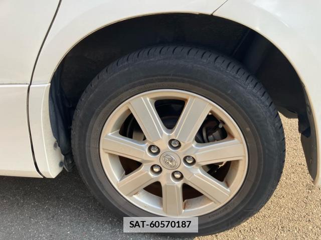 Toyota VOXY 2007-09 7798704-15