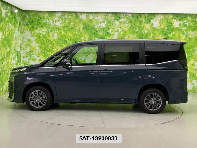 Toyota VOXY 2025-02 7798856-1