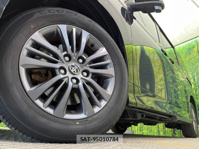 Toyota VOXY 2024-01 7798961-13