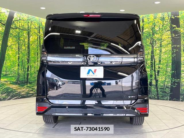 Toyota VOXY 2026-01 7799132-15