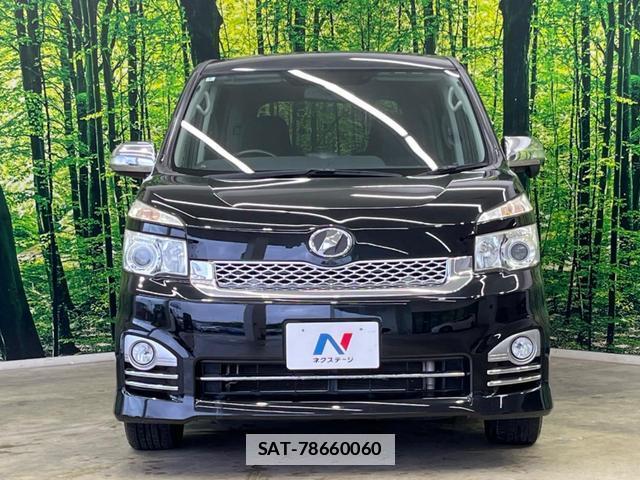 Toyota VOXY 2012-08 7799288-14