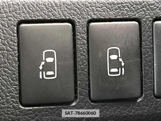 Toyota VOXY 2012-08 7799288-2