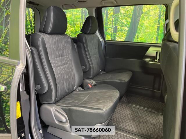 Toyota VOXY 2012-08 7799288-8