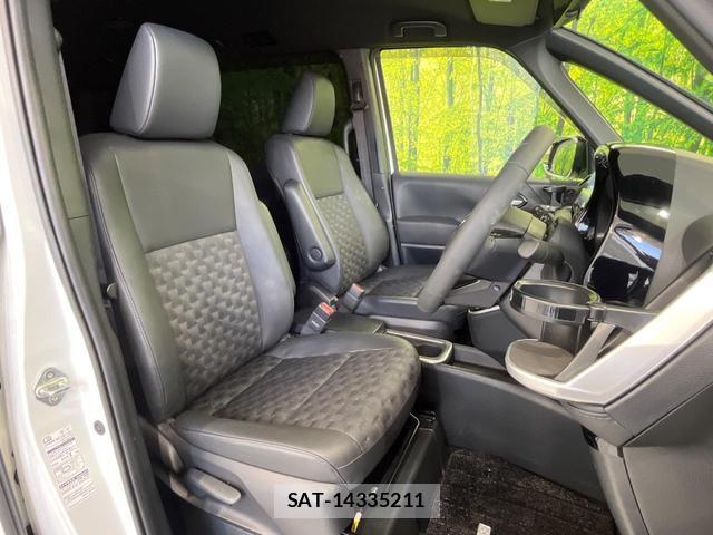 Toyota VOXY 2025-03 7799404-7