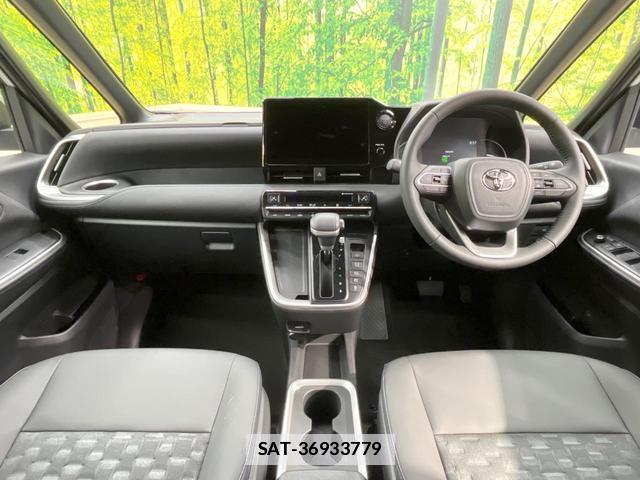 Toyota VOXY 2026-04 7799456-1