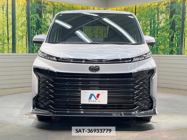 Toyota VOXY 2026-04 7799456-14