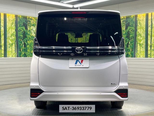 Toyota VOXY 2026-04 7799456-15