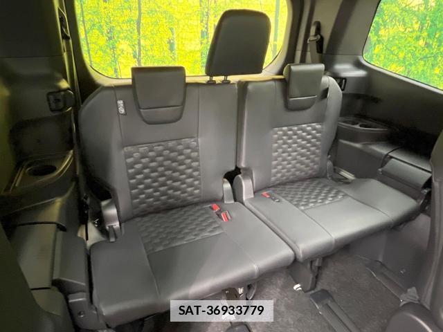 Toyota VOXY 2026-04 7799456-9