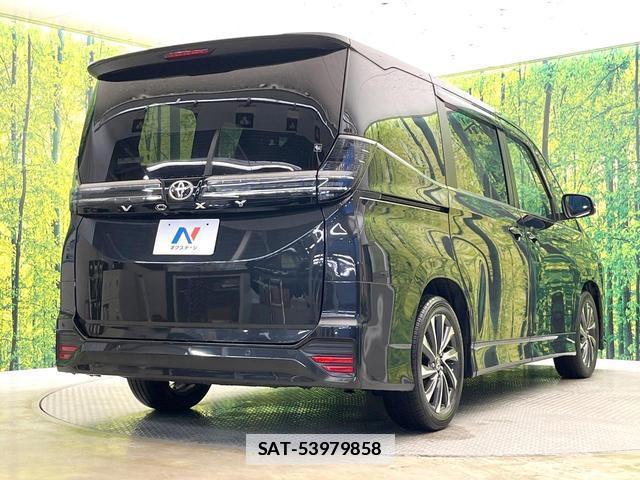 Toyota VOXY 2024-10 7799526-17
