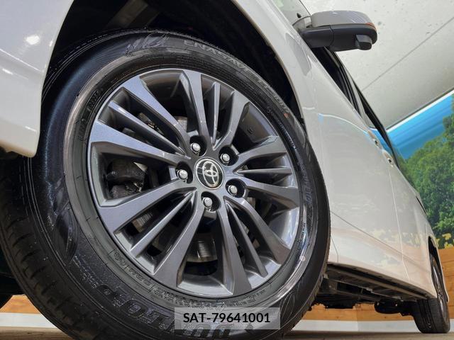 Toyota VOXY 2025-10 7799672-14