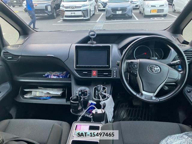 Toyota VOXY 2014-05 7799973-14