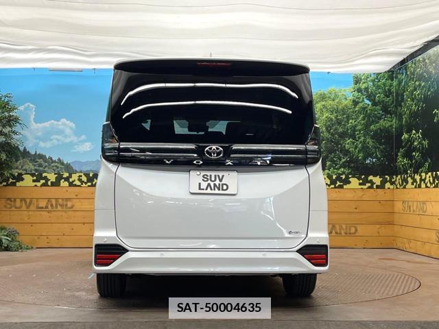 Toyota VOXY 2026-01 7800242-16