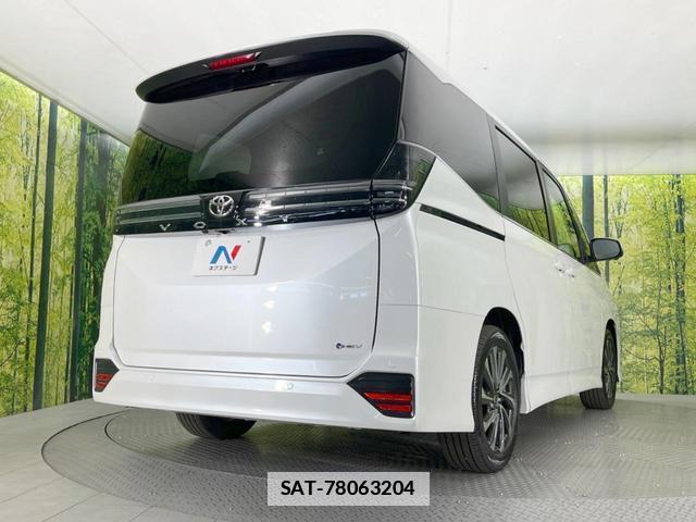 Toyota VOXY 2026-01 7800581-17