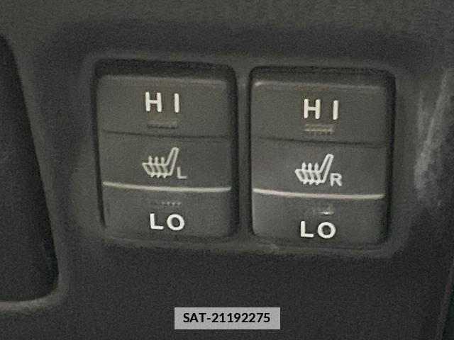 Toyota VOXY 2015-09 7800750-5