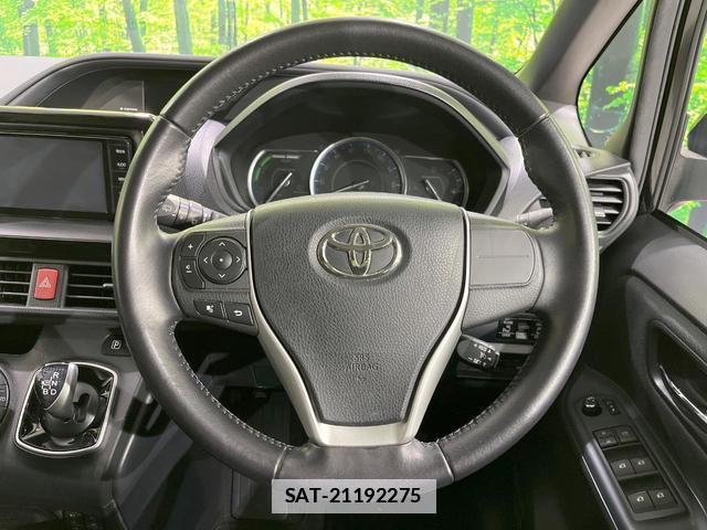 Toyota VOXY 2015-09 7800750-7