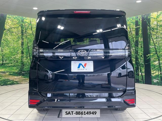 Toyota VOXY 2026-01 7801593-15