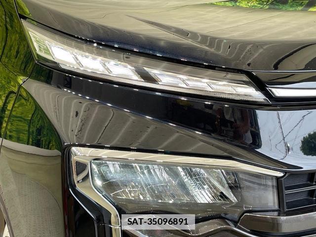 Toyota VOXY 2025-07 7802017-12