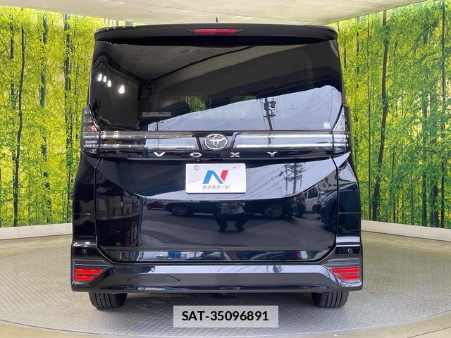 Toyota VOXY 2025-07 7802017-15