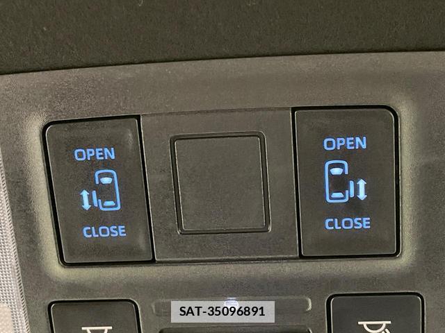 Toyota VOXY 2025-07 7802017-4