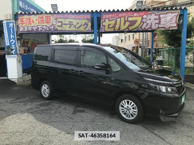 Toyota VOXY 2016-07 7802156-0