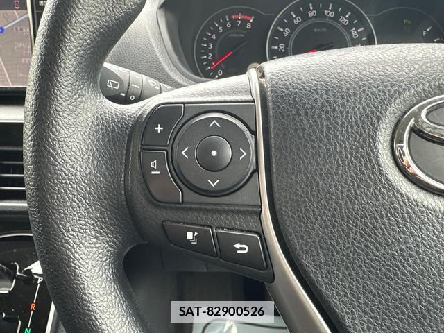 Toyota VOXY 2019-06 7802778-16