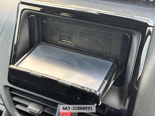 Toyota VOXY 2019-11 7802809-5